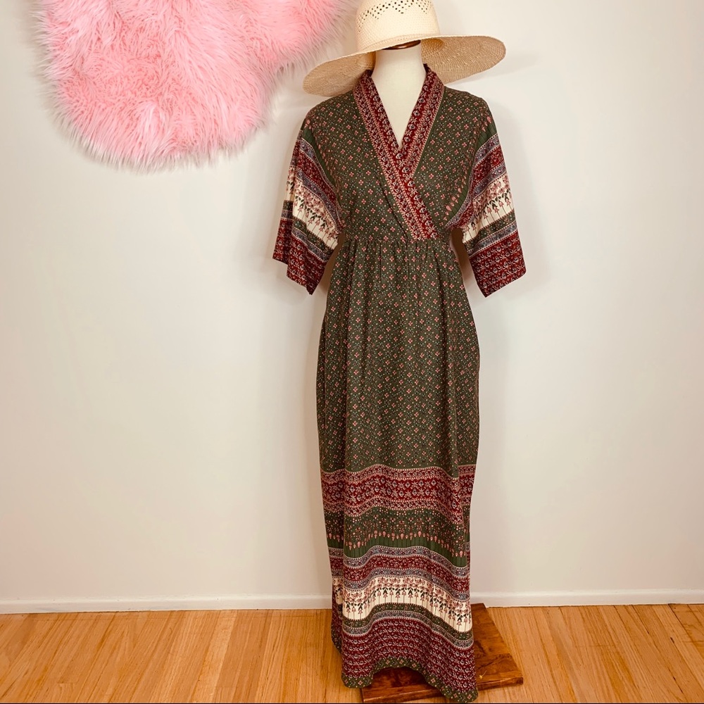 SOLD Vtg 70s Gilead Floral Kimono Maxi Dress S M - Picture 4 of 8